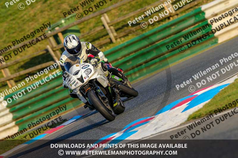PJ Motorsport Photography 2018;enduro digital images;event digital images;eventdigitalimages;mallory park;mallory park photographs;mallory park trackday;mallory park trackday photographs;no limits trackdays;peter wileman photography;racing digital images;trackday digital images;trackday photos